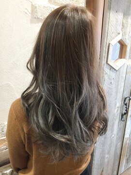 ユートピア(U topia) ブルーグレイグラデーションカラー