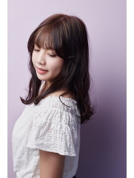 アンテシニヨン(Un the Shiniyon) 。