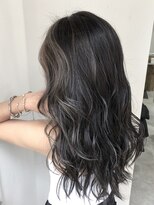 フォーク(FOLK)&nbsp;KASUMI 外国人風フェイスフレーミングハイライト【FOLK 恵比寿】