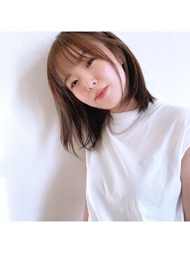 シャイニング ヤマテ(Shining yamate) ミディアムロブ