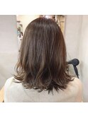 フェードアッシュベージュ 《春日井  Regalo レガロ》