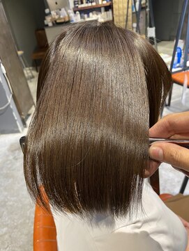 エミュー(emue) 20代30代人気♪ミニボブ ボブ ベージュ オリーブベージュ 中島