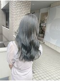 寒色系暗め透明感アッシュグレーツヤ巻きロング【BLAZE 大庭】