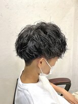 ナンバー エミライ 溝の口(N° emirai) スパイラルパーマ