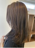 小顔ナチュラルレイヤースタイル