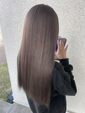 カットアンドトータルビューティ ヴァンキャトル(Cut&Total Beauty VINGT QUATRE) 王道ミルクティーベージュ【ハイトーン】