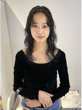 アム(amu) パーマ/ロングパーマ/黒髪パーマ/ロングパーマ/ウルフパーマ