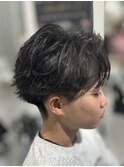 フェザーパーマシャドーパーマセンターパート韓国メンズパーマ