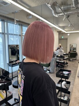 モニカ 原宿店(MONIQA) ピンク