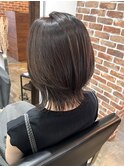 大人ボブレイヤーカットアッシュカラーダブルカラーおしゃれ女子