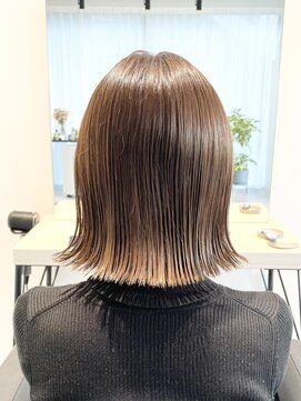 ストフ(stof) タッセルボブ/切っぱなしボブ/外ハネボブ/くびれボブ