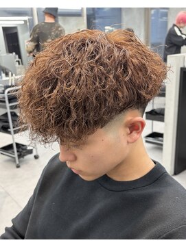 アクロ(ACRO) バロックパーマ/スペインカール/外国人ヘア/広島メンズ