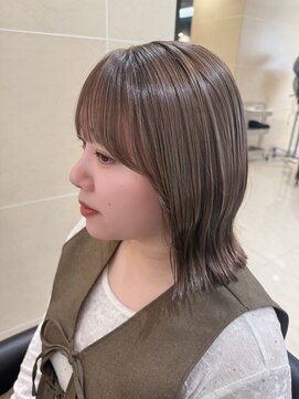 クララ ヒロシマ(CLALA Hiroshima) ミルクティーグレージュ/ボブ/くびれ