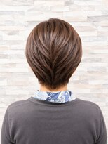 ヴィソップ(V.S.O.P)&nbsp;大人女性のふんわり艶ショートレイヤー