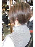 ミセスの骨格補正メリハリショート+立体カラー白髪染め
