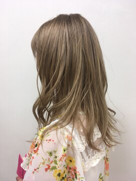 コレットヘア(Colette hair) ☆透明感beigeカラー☆