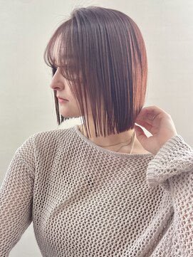 ウェグ 難波(WEG) 【WEG/難波】ピンクカラー_ミニボブ_切りっぱなし_小顔カット