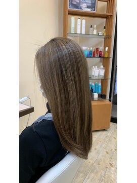 バード(bird) 白髪ぼかしハイライト