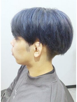 夜髪 明るすぎず、暗すぎない。絶妙ブルーメッシュ