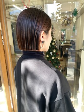 シロ(siro) 切りっぱなしボブ