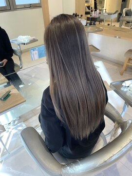 ヘアーアンドメイク ブロッサム 志木南口店(HAIR&MAKE Blossom) ナチュラルバレイヤージュグラデーションケアブリーチグレージュ