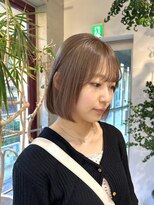 ヲタク(wotaku.)&nbsp;グレージュカラーダブルカラーケアブリーチ透明感カラーボブ艶髪