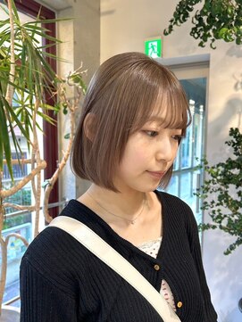 ヲタク(wotaku.) グレージュカラーダブルカラーケアブリーチ透明感カラーボブ艶髪