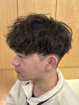 ニアウ 伊勢崎連取店(Niau) 波巻きスパイラルパーマツイストスパイラルパーマシャドウパーマ