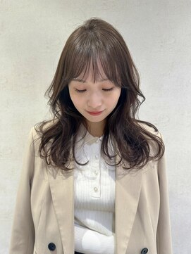 パーク(PAAQ) 【kana】オリーブグレージュ/レイヤーカット/顔まわりカット