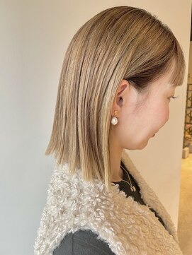 グーム(goom.) 20代30代40代ストレートボブハイライトブランドヘア