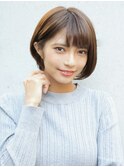 耳にかけた上品ショートボブ【中山】