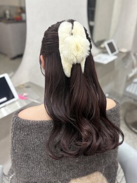 ラルム 新宿(LARME) ☆ふわふわハーフアップアレンジ☆