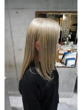 シィーム(cime) ブロンドカラー　　ハイトーン