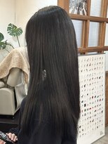 ディッセンバー 伊勢崎(December) 切りっぱなしボブ/ミニボブ/丸くないボブ/ヘーゼルベージュ