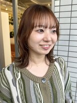 ロジェ(loje)&nbsp;20代30代40代 ミディアムレイヤー/オレンジブラウンカラー/前髪