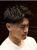 短髪フェード+スパイキーショート