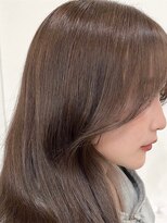 アトレ 福岡大名店(attrait)&nbsp;ブラウンセミロング×カット＆カラーで透明感のある仕上がり