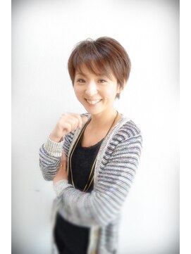美容院 心花 トキメキ 気分は春のようなショートヘア
