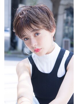 エイミー(Aimee) Aimee ニュアンスショート×シフォングレージュ