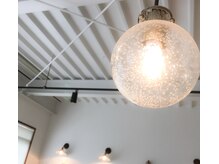 コトコト(coto coto)の雰囲気（カウンター上のおしゃれな照明＾＾）