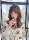 小顔セミウェットウェーブピンクベージュハイライトカラー