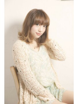 アリエス Aries 上赤江店 【Aries上赤江/富山市】★大人かわいい♪外ハネロブ♪