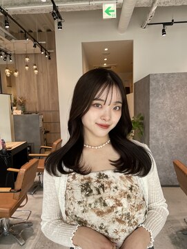 アリーズ(ALLYS) 透明感たっぷりナチュラルブラウンカラー◎