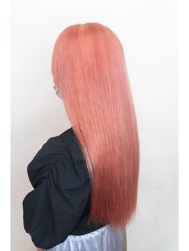 オブヘアーギンザ(Of HAIR GINZA) コーラルピンク×ロングヘア