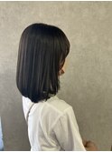 オリーブグレージュ