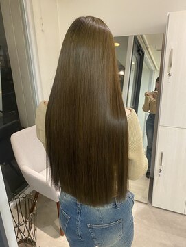 エメ(aimer) くすみオリーブグレージュ【竹内】