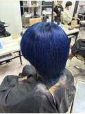 ネイビーブルーショートヘア美髪ワイドバングケアブリーチ所沢