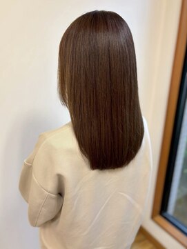 サニー美容室 ブラウンベージュ 髪質改善トリートメント ストレート 艶髪 20代