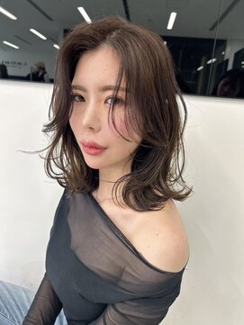 キング 高槻(K!ng) 縮毛矯正髪質改善ハイライトレイヤーカット枚方美容室エクステ