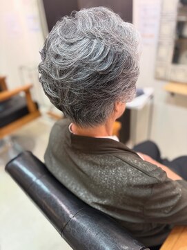 ソーホープレミアム(SOHOpremium) グレイヘアショート×白髪染め@30代@40代@50代@60代